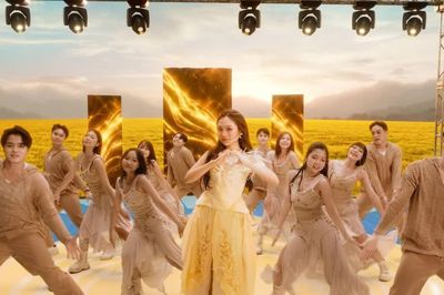 Phương Mỹ Chi ra mắt MV 'Gạo của ta'