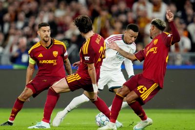 Ngày thi đấu lịch sử ở Champions League