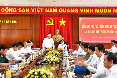 Tây Ninh phát huy động lực tăng trưởng, phấn đấu vượt mục tiêu tăng trưởng 10,5%