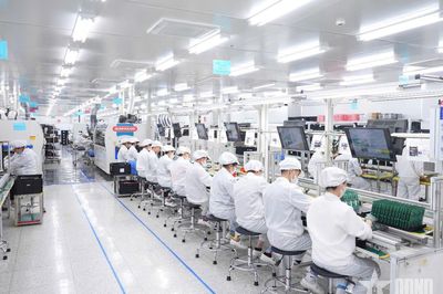 Phát triển công nghiệp hỗ trợ, mở rộng cơ hội việc làm