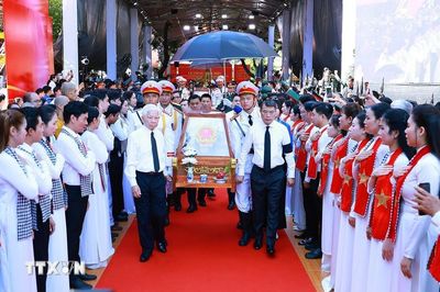 Thành kính tiễn đưa 731 hài cốt liệt sĩ về nơi an nghỉ cuối cùng