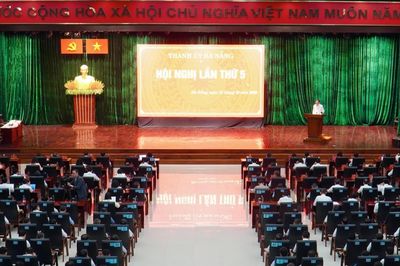Đà Nẵng tập trung nguồn lực, phấn đấu tăng trưởng GRDP cả năm từ 11% trở lên