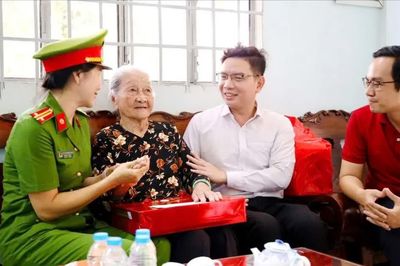 Thủ lĩnh thanh niên - Uy tín từ việc làm - Bài 4: Việc khó rèn phẩm chất thủ lĩnh