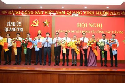 Quảng Trị công bố quyết định điều động, bổ nhiệm 22 cán bộ xã, phường