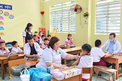 An Giang tiêm vắc-xin phòng bệnh cho trẻ mầm non và tiểu học
