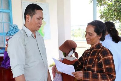 Người trưởng thôn Raglai tận tụy vì dân, bền bỉ giữ rừng