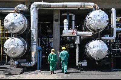 Vì sao thoả thuận dầu diesel của Mỹ và Nga chưa gỡ được 'nút thắt' thị trường nhiên liệu?