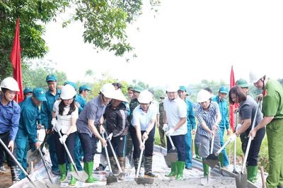 Lào Cai đẩy nhanh tiến độ xây dựng đường giao thông nông thôn, phấn đấu giải ngân 100% vốn năm 2026