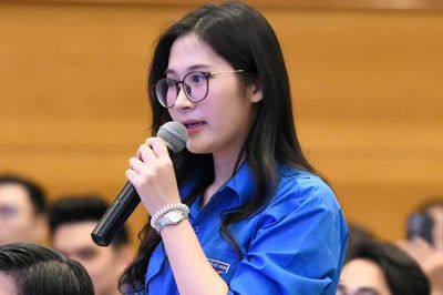 Bộ trưởng Bộ Nội vụ nêu giải pháp về tình trạng 1,6 triệu thanh niên chưa có việc làm