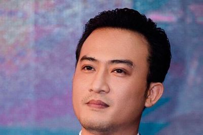 Diễn viên Doãn Quốc Đam lên tiếng sau phân cảnh diễn ngoài kịch bản gây tranh cãi