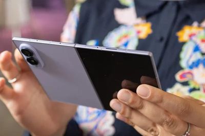 Thị trường smartphone chạm đáy, chỉ hai cái tên 'thoát hiểm'