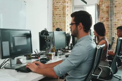 Vì sao doanh nghiệp nhỏ vẫn khó chuyển đổi số ngay cả ở châu Âu?