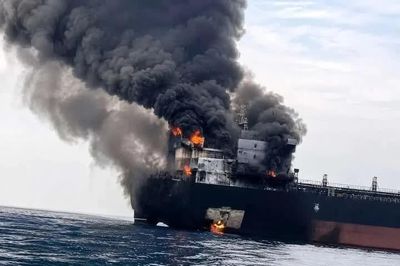 Iran nêu lý do tấn công tàu thuyền ở Hormuz, cáo buộc Mỹ ba lần vi phạm cam kết