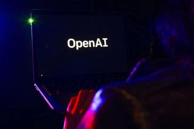 OpenAI cáo buộc nhân viên cũ tuồn bí mật sản phẩm cho Apple