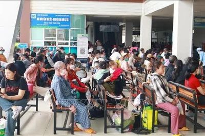 Mở rộng hệ thống điều trị ung thư hiện đại, gỡ 'nút thắt' quá tải