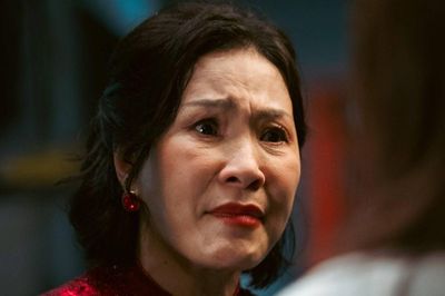 Mẹ Tím - Hồng Đào ngã bệnh, cả gia đình bất ngờ thay đổi thái độ