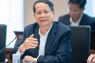 Thị trường trong nước: Bệ đỡ tăng trưởng phải bắt đầu từ sức mua thực