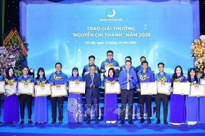 Ngọn cờ đoàn kết, tập hợp thanh niên cống hiến sức trẻ cho đất nước