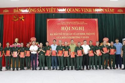 Phường Vân Hà ra mắt 16 Tổ tự quản về an ninh, trật tự của Hội Cựu chiến binh