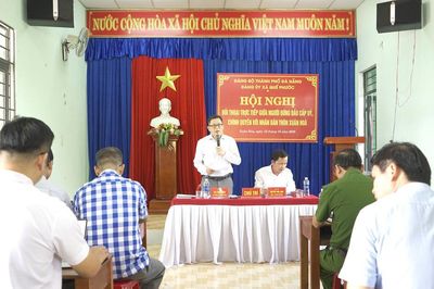 Xã Quế Phước đối thoại với người dân về an toàn giao thông, phòng chống thiên tai