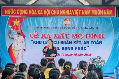 Đak Pơ ra mắt mô hình khu dân cư đoàn kết, an toàn, ấm no, hạnh phúc