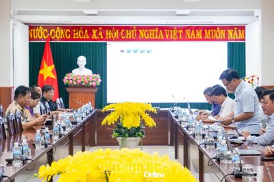Phó Chủ tịch UBND tỉnh Trịnh Minh Hoàng làm việc với Halora Holdings về đề xuất đầu tư tại khu vực phía nam tỉnh