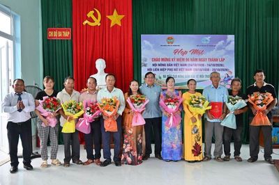 Xã Thuận Bắc họp mặt kỷ niệm 96 năm Ngày thành lập Hội Nông dân và Hội Liên hiệp Phụ nữ Việt Nam