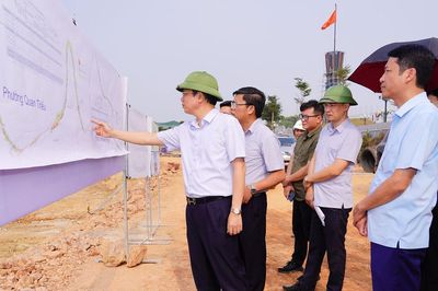 Tháo gỡ vướng mắc tái định cư, đẩy nhanh tiến độ các dự án trọng điểm