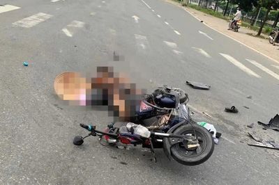 TP.HCM: Truy tìm tài xế xe tải cán người phụ nữ đi xe đạp điện rồi bỏ chạy