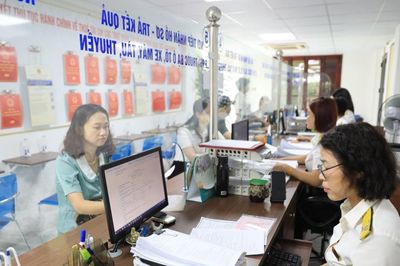 Đã chuyển nhượng nhà đất vẫn nhận thông báo nộp thuế, người dân cần xử lý thế nào?