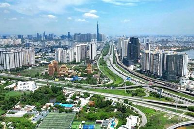 Bất động sản TP.HCM: Nhu cầu còn nhưng nguồn hàng lệch sức mua