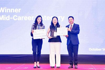 Nữ Phó Giáo sư người Việt giành Giải thưởng Khoa học ASEAN - Hoa Kỳ