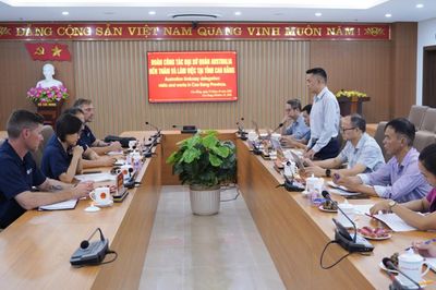Đoàn công tác Đại sứ quán Australia thăm và làm việc tại Cao Bằng