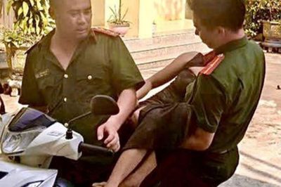 Kịp thời cứu người phụ nữ trôi trên sông Hồng