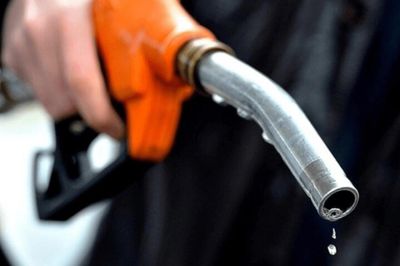 Đề xuất doanh nghiệp xăng dầu công bố giá mới trước ít nhất 30 phút