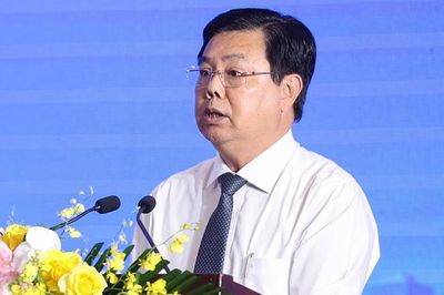 Một bộ phận thanh niên không muốn tìm việc, làm việc vì được gia đình bao bọc