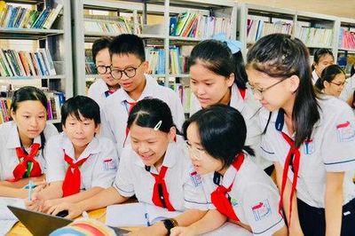 Sửa đổi chương trình, sách giáo khoa: Cần bám sát thực tiễn dạy học