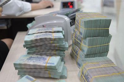 Lời khuyên cho người đang băn khoăn gửi tiết kiệm 100 triệu đồng kỳ hạn 3, 6 hay 12 tháng