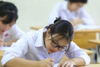 Danh sách 12 học sinh lớp 11 đạt thủ khoa kỳ thi học sinh giỏi lớp 12 THPT Hà Nội năm học 2026 - 2027