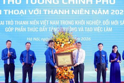 Thủ tướng Lê Minh Hưng đối thoại với thanh niên về khởi nghiệp, đổi mới sáng tạo