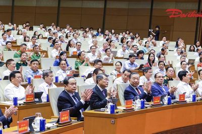 Lãnh đạo Đảng, Nhà nước, MTTQ Việt Nam dự Hội nghị quán triệt và triển khai thực hiện Nghị quyết Trung ương 4