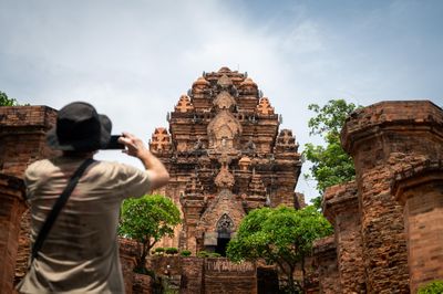 Được gì khi miễn visa cho khách Trung Quốc đi tour đến Khánh Hòa?