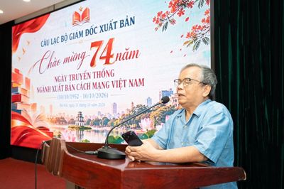 'Đại thụ' ngành xuất bản tiếp tục truyền lửa nghề