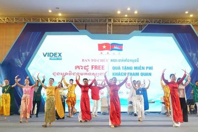 Quảng bá văn hóa Việt Nam tại Hội chợ Videx Cambodia 2026