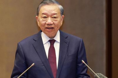 Thành quả tăng trưởng phải tạo điều kiện để mỗi người dân phát triển bản thân và đóng góp cho đất nước