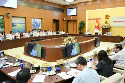 Hoàn thiện cấu trúc hệ thống pháp luật khoa học và hiện đại