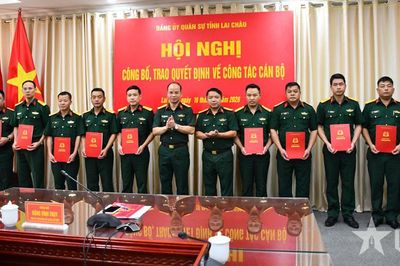 Đảng ủy Quân sự tỉnh Lai Châu công bố, trao quyết định về công tác cán bộ
