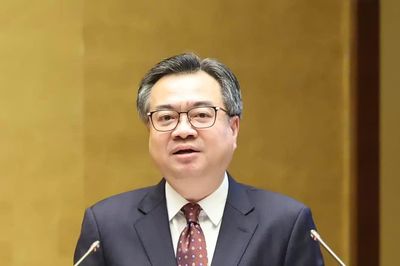 Mở rộng quyền đầu tư, kinh doanh đối với đảng viên là cán bộ, công chức