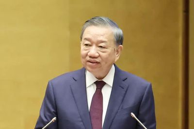 Tổng Bí thư, Chủ tịch nước Tô Lâm: Nêu cao trách nhiệm, tháo gỡ rào cản để không làm mất cơ hội của đất nước