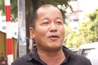 Tranh luận hoa sữa